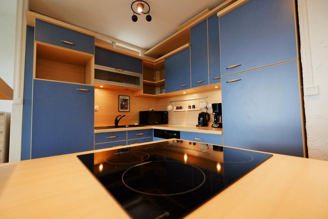 70 M2 Avec Balcons Et Parking Apartment Lille Luaran gambar