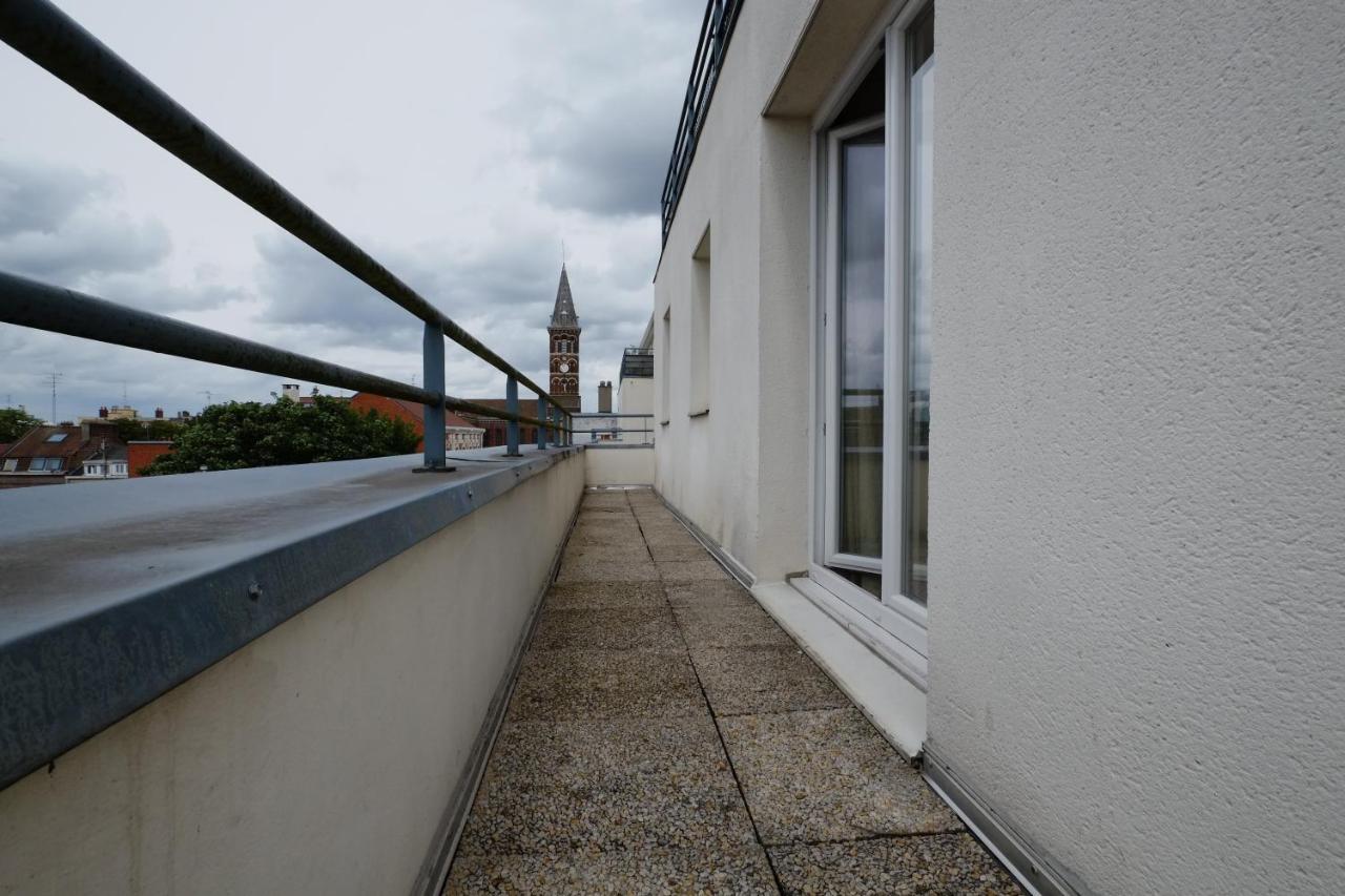 70 M2 Avec Balcons Et Parking Apartment Lille Luaran gambar