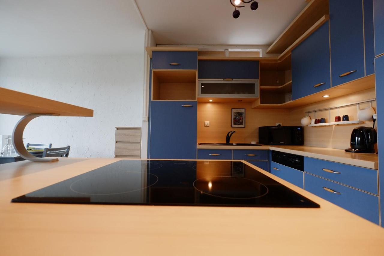 70 M2 Avec Balcons Et Parking Apartment Lille Luaran gambar